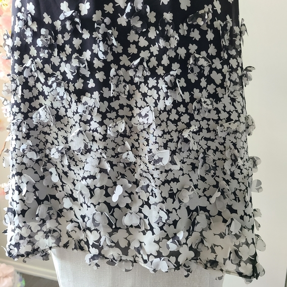 7th Avenue Design Studio 3D Halter Top, black and white clover flowers - Picture 3 of 8